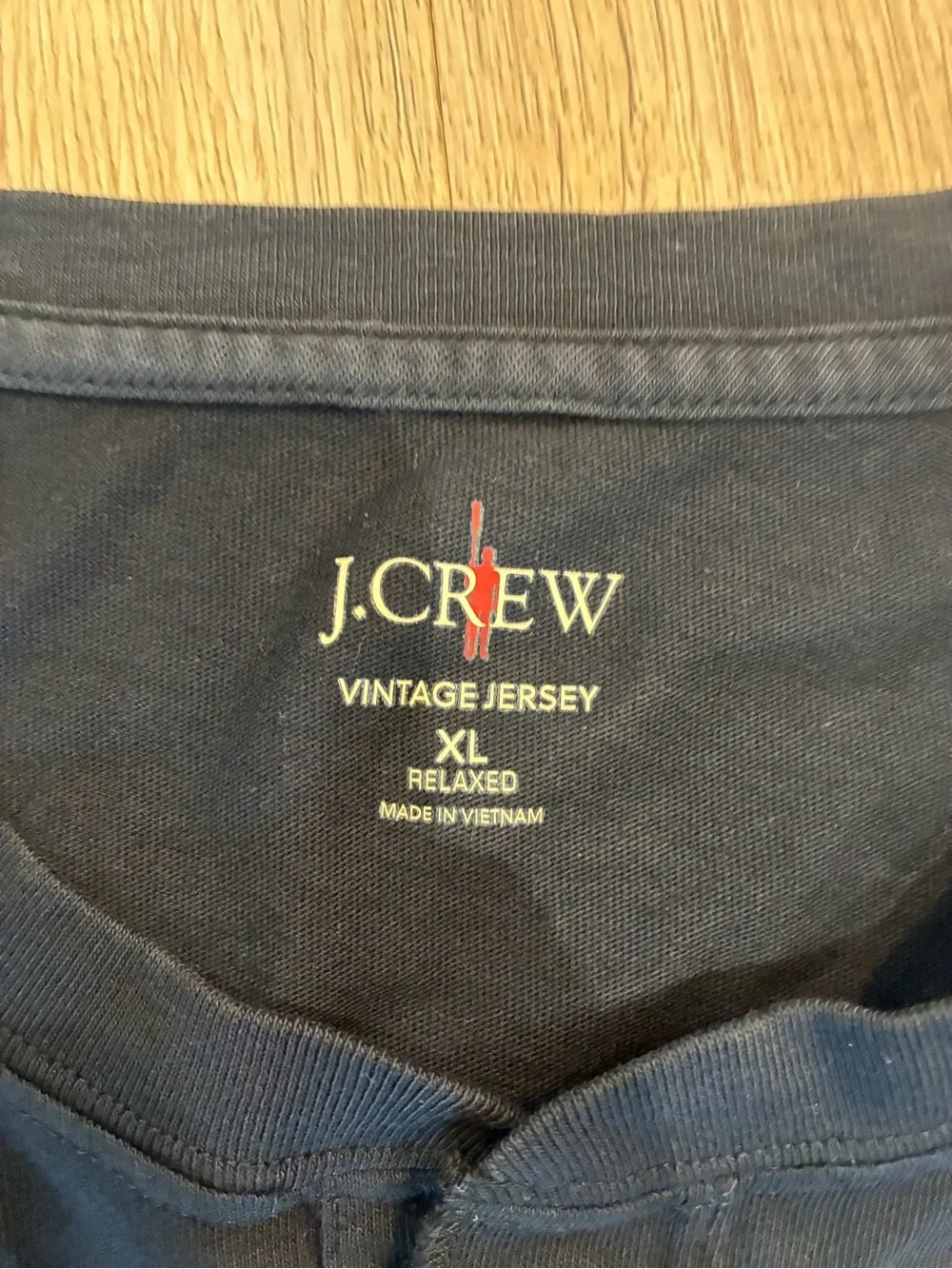 J.Crew Vintage Wash Cotton Henley Navy XL NWT Short Sleeve T-Shirt